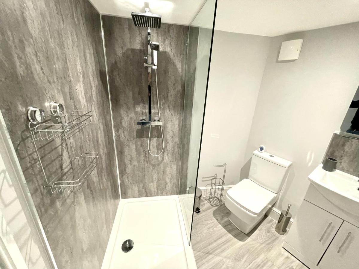 Hotel Lymm Living Warrington  Esterno foto