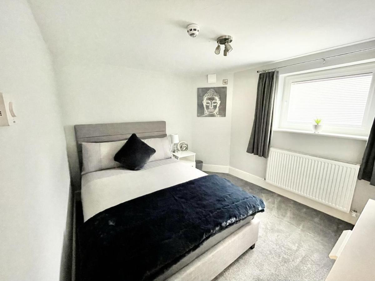 Hotel Lymm Living Warrington  Esterno foto