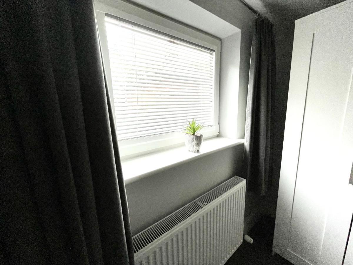 Hotel Lymm Living Warrington  Esterno foto
