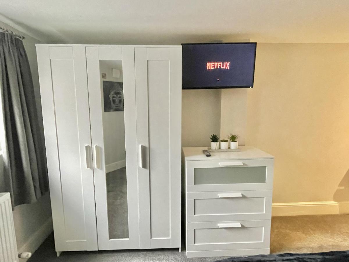Hotel Lymm Living Warrington  Esterno foto