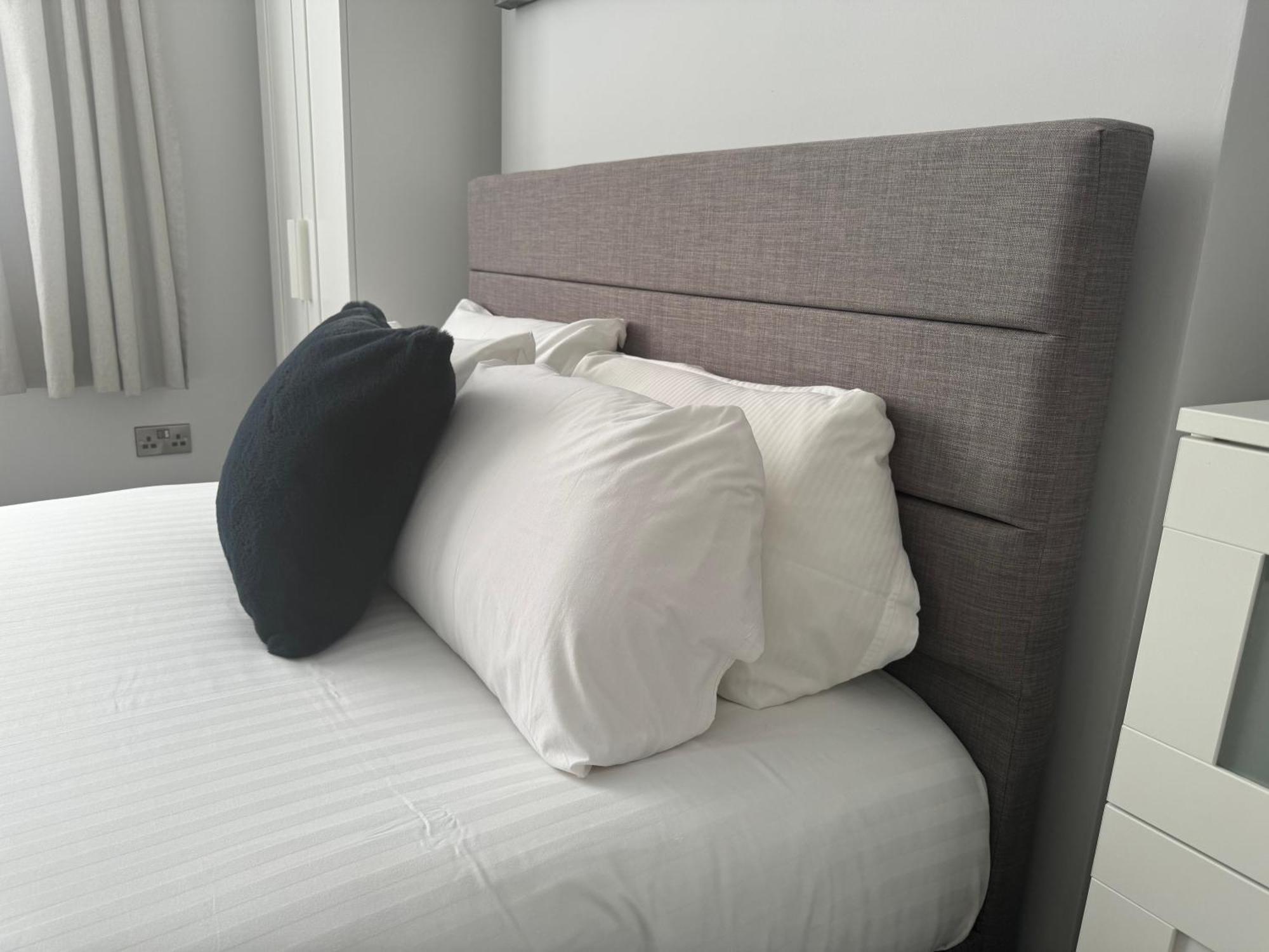 Hotel Lymm Living Warrington  Esterno foto