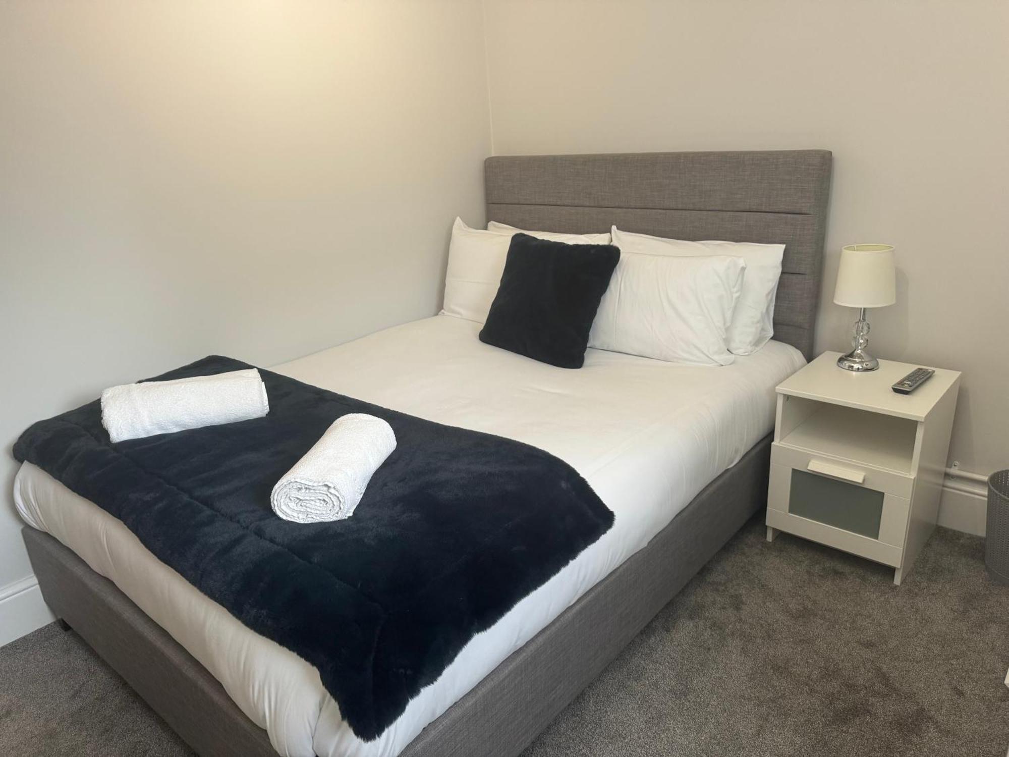 Hotel Lymm Living Warrington  Esterno foto