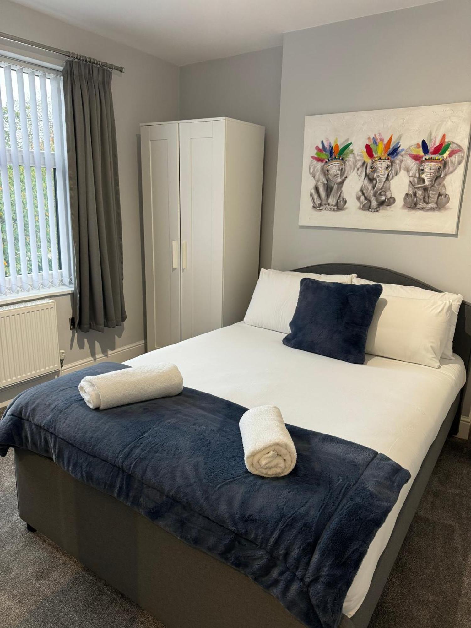 Hotel Lymm Living Warrington  Esterno foto
