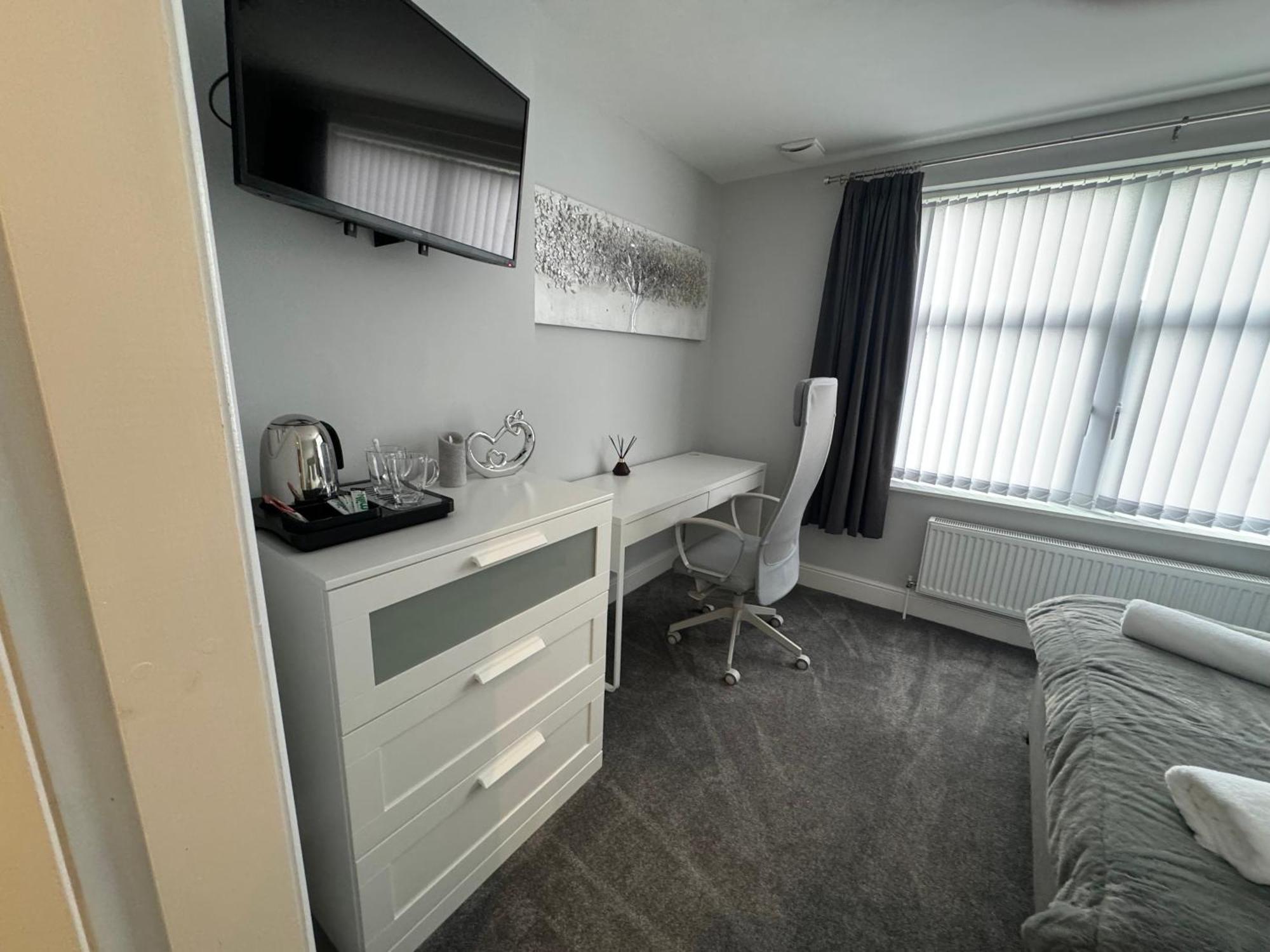 Hotel Lymm Living Warrington  Esterno foto